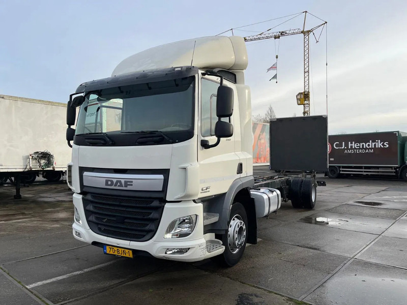 DAF CF 260 CF 260 FA CHASSIS CABINE EURO 6 - Chassis vrachtwagen: afbeelding 3 DAF CF 260 CF 260 FA CHASSIS CABINE EURO 6 - Chassis vrachtwagen: afbeelding 3