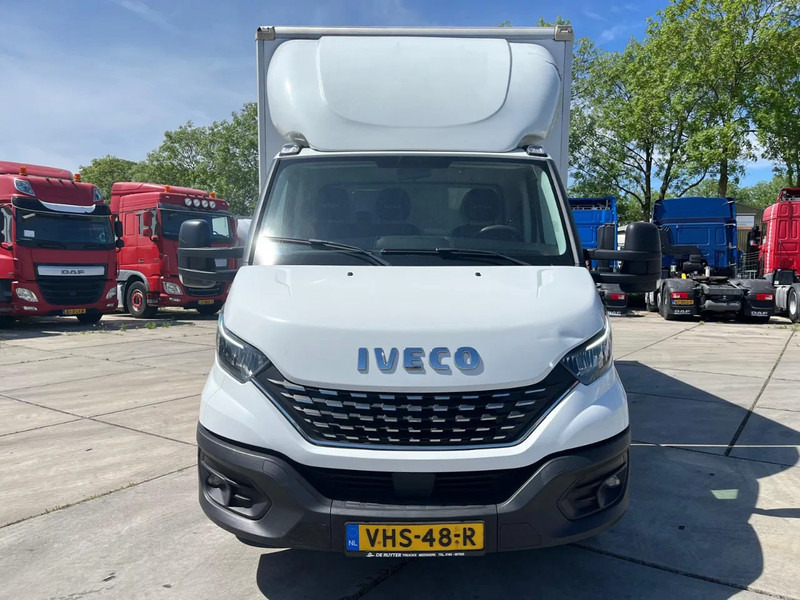 Iveco Daily 35C16 Achterdeuren (15 diverse modellen op voorraad) - Bestelwagen gesloten laadbak: afbeelding 2 Iveco Daily 35C16 Achterdeuren (15 diverse modellen op voorraad) - Bestelwagen gesloten laadbak: afbeelding 2