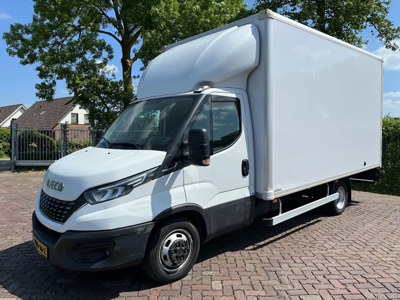 Iveco Daily 35C16 Achterdeuren (15 diverse modellen op voorraad) - Bestelwagen gesloten laadbak, Bestelwagen met dubbele cabine: afbeelding 1 Iveco Daily 35C16 Achterdeuren (15 diverse modellen op voorraad) - Bestelwagen gesloten laadbak, Bestelwagen met dubbele cabine: afbeelding 1