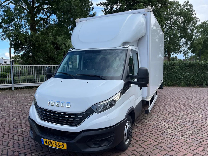 Iveco Daily 35C16 Achterdeuren (15 diverse modellen op voorraad) - Bestelwagen gesloten laadbak, Bestelwagen met dubbele cabine: afbeelding 2 Iveco Daily 35C16 Achterdeuren (15 diverse modellen op voorraad) - Bestelwagen gesloten laadbak, Bestelwagen met dubbele cabine: afbeelding 2
