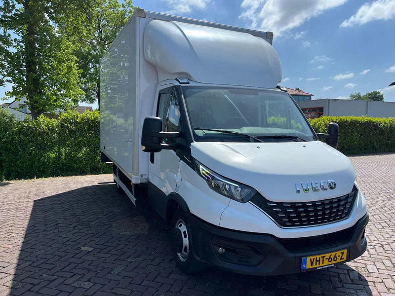 Iveco Daily 35C16 Achterdeuren (15 diverse modellen op voorraad) - Bestelwagen gesloten laadbak, Bestelwagen met dubbele cabine: afbeelding 4 Iveco Daily 35C16 Achterdeuren (15 diverse modellen op voorraad) - Bestelwagen gesloten laadbak, Bestelwagen met dubbele cabine: afbeelding 4