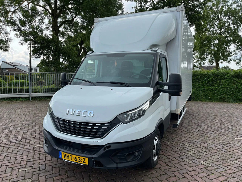 Iveco Daily 35C16 Achterdeuren (15 diverse modellen op voorraad) - Bestelwagen gesloten laadbak, Bestelwagen met dubbele cabine: afbeelding 2 Iveco Daily 35C16 Achterdeuren (15 diverse modellen op voorraad) - Bestelwagen gesloten laadbak, Bestelwagen met dubbele cabine: afbeelding 2