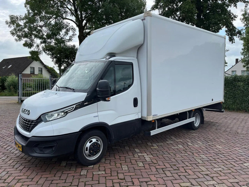 Iveco Daily 35C16 Achterdeuren nieuwe motor +distributieriem bij 253480 KM op 02-05-2024 - Bestelwagen gesloten laadbak, Bestelwagen met dubbele cabine: afbeelding 1 Iveco Daily 35C16 Achterdeuren nieuwe motor +distributieriem bij 253480 KM op 02-05-2024 - Bestelwagen gesloten laadbak, Bestelwagen met dubbele cabine: afbeelding 1