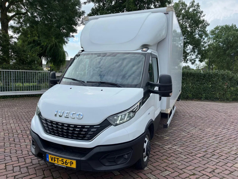 Iveco Daily 35C16 Achterdeuren nieuwe motor +distributieriem bij 253480 KM op 02-05-2024 - Bestelwagen gesloten laadbak, Bestelwagen met dubbele cabine: afbeelding 2 Iveco Daily 35C16 Achterdeuren nieuwe motor +distributieriem bij 253480 KM op 02-05-2024 - Bestelwagen gesloten laadbak, Bestelwagen met dubbele cabine: afbeelding 2