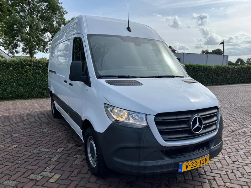 Mercedes-Benz Sprinter 317 1.9 CDI L2H1 - Gesloten bestelwagen, Bestelwagen met dubbele cabine: afbeelding 4 Mercedes-Benz Sprinter 317 1.9 CDI L2H1 - Gesloten bestelwagen, Bestelwagen met dubbele cabine: afbeelding 4