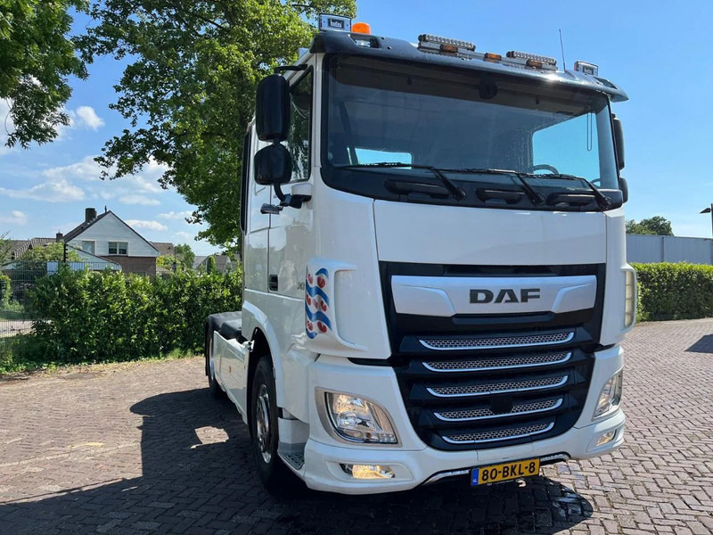 DAF XF 450 FT COMFORT CAB 9TN VOORAS EURO 6 - Trekker: afbeelding 4 DAF XF 450 FT COMFORT CAB 9TN VOORAS EURO 6 - Trekker: afbeelding 4