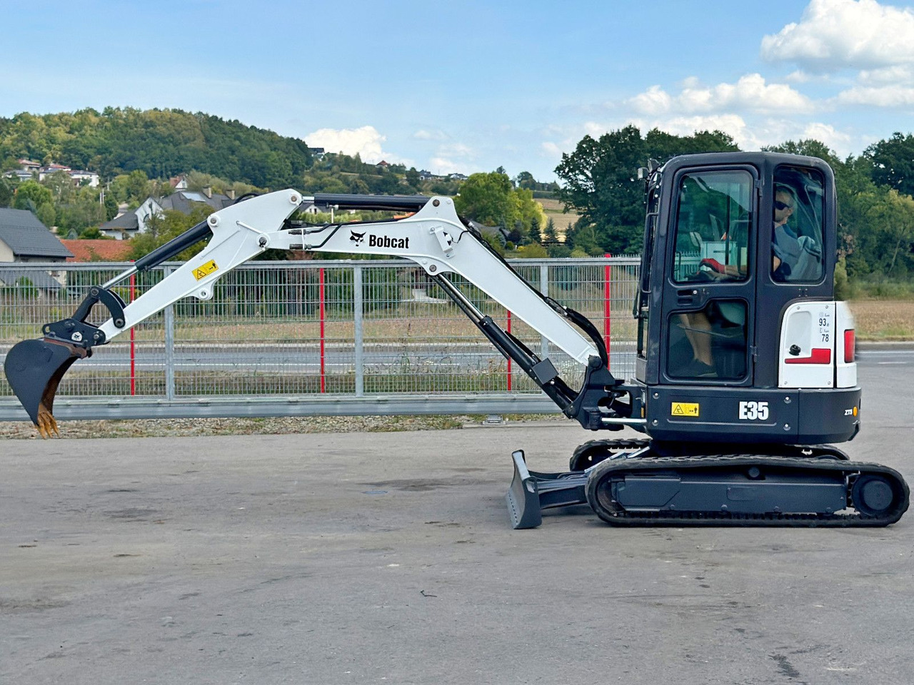 Bobcat E 35 * Raupenbagger * TOPZUSTAND - Bulldozer: afbeelding 4 Bobcat E 35 * Raupenbagger * TOPZUSTAND - Bulldozer: afbeelding 4