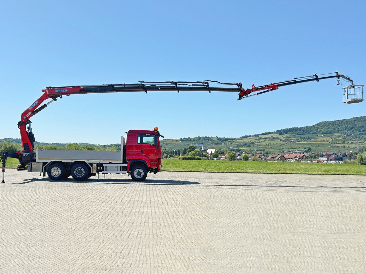 MAN TGS 28.480 * EFFER 255/5S + JIB 3S + FUNK * TOP - Kraanwagen: afbeelding 5 MAN TGS 28.480 * EFFER 255/5S + JIB 3S + FUNK * TOP - Kraanwagen: afbeelding 5