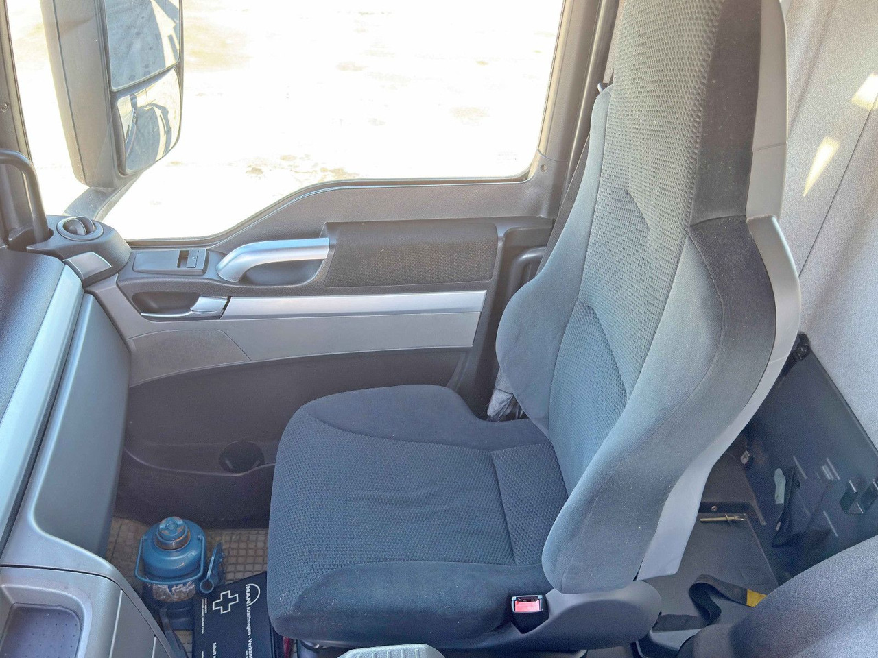 Kraanwagen MAN TGS 33.360*KIPPER 4,95 m *PK 15002 * 6x4: afbeelding 10 Kraanwagen MAN TGS 33.360*KIPPER 4,95 m *PK 15002 * 6x4: afbeelding 10