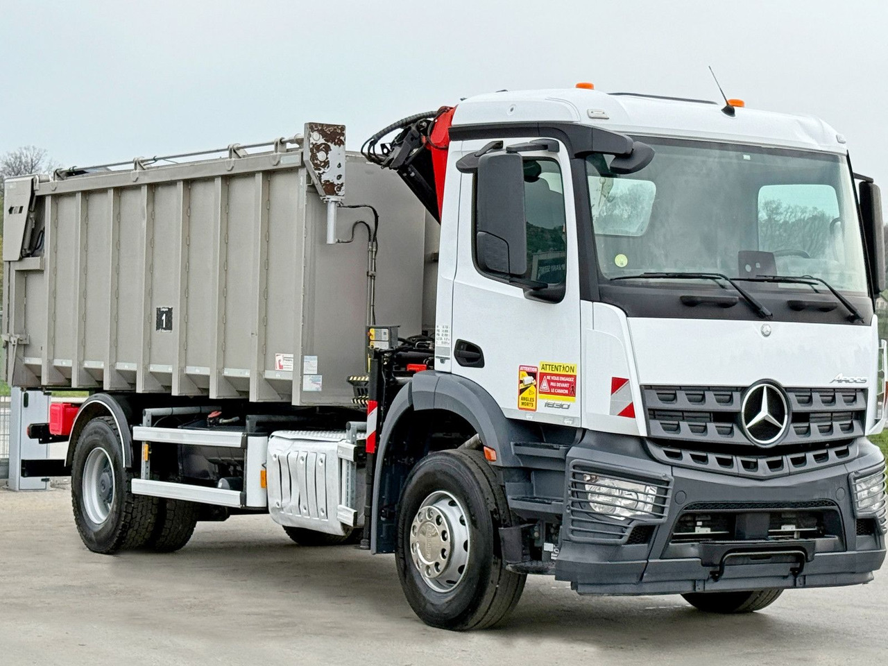 Mercedes-Benz AROCS 1830* KIPPER 5,00m * PK 7.501 SLD A + FUNK - Kipper vrachtwagen, Kraanwagen: afbeelding 4 Mercedes-Benz AROCS 1830* KIPPER 5,00m * PK 7.501 SLD A + FUNK - Kipper vrachtwagen, Kraanwagen: afbeelding 4