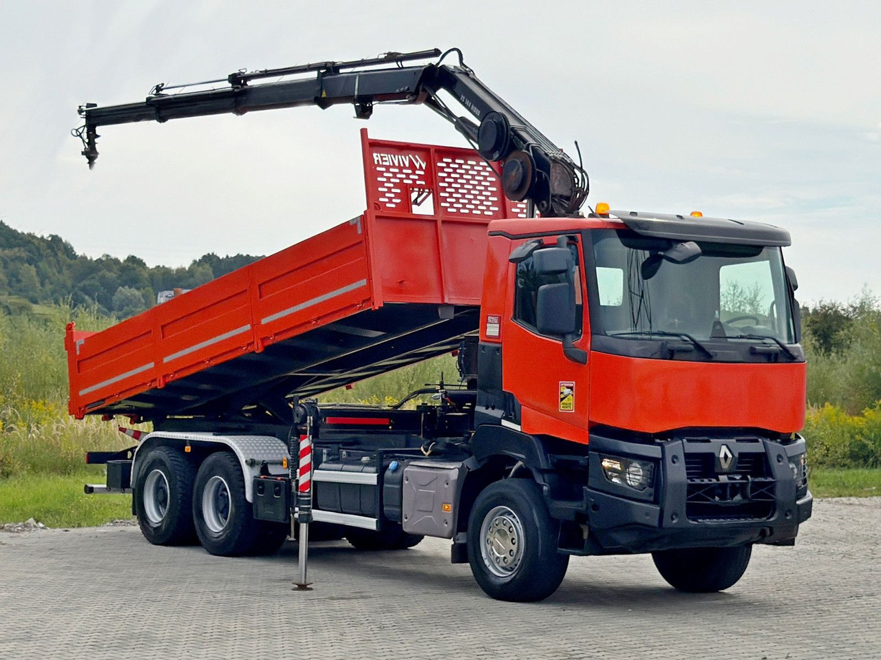 Renault K 380 * HIAB 144 BS - 3 HIDUO + FUNK * 6x4 * TOP - Kraanwagen: afbeelding 2 Renault K 380 * HIAB 144 BS - 3 HIDUO + FUNK * 6x4 * TOP - Kraanwagen: afbeelding 2