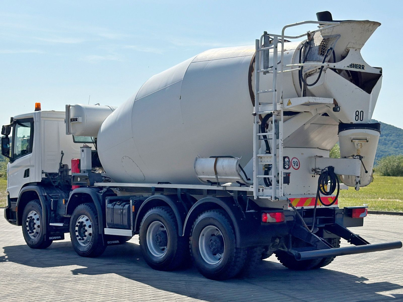 Scania P 450 * Betonmischer * 8x4 * TOPZUSTAND - Betonmixer: afbeelding 5 Scania P 450 * Betonmischer * 8x4 * TOPZUSTAND - Betonmixer: afbeelding 5