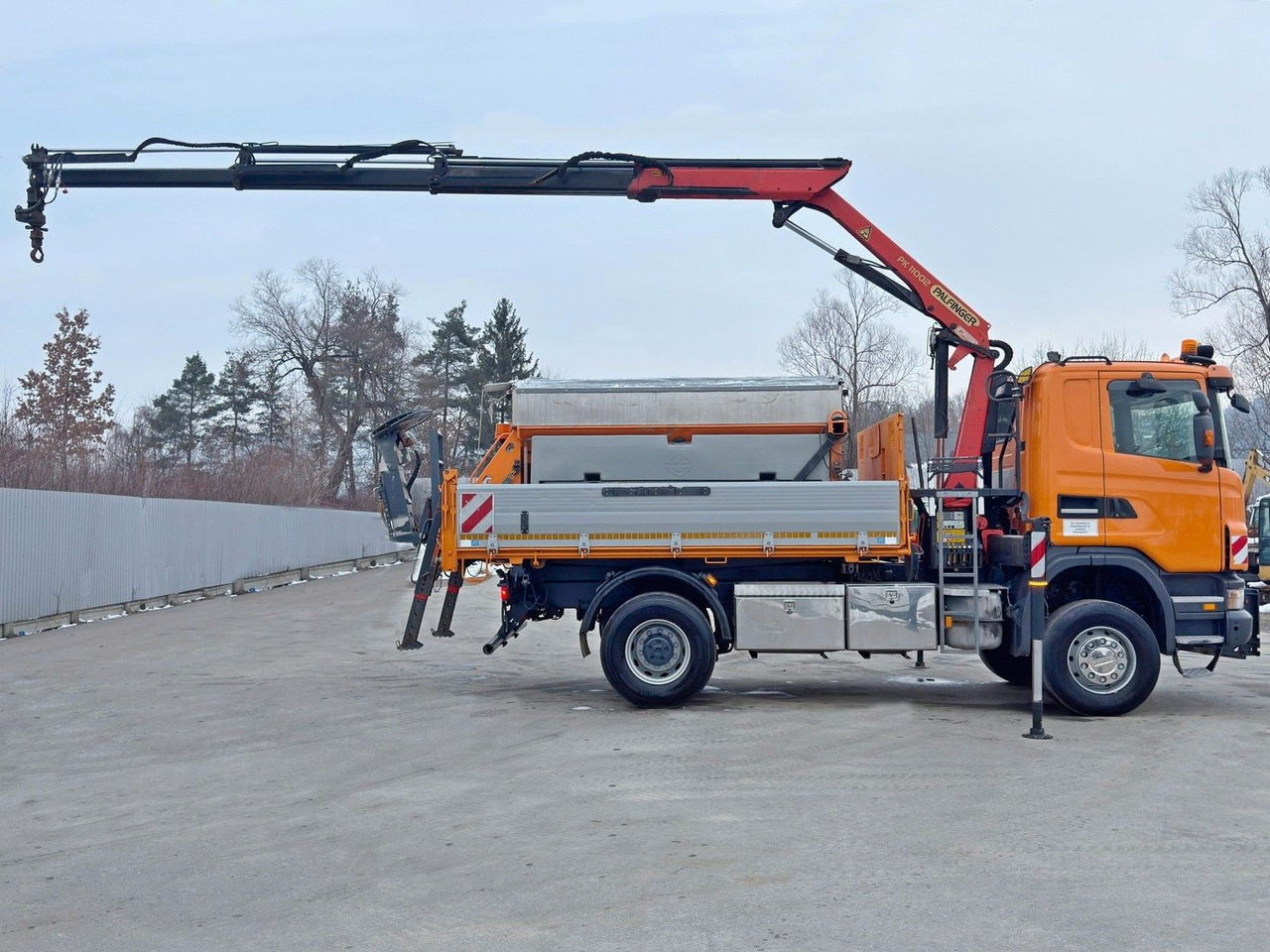 Scania R 420 KIPPER 4,15 m * PK 11002/FUNK * sandblaste - Kraanwagen: afbeelding 5 Scania R 420 KIPPER 4,15 m * PK 11002/FUNK * sandblaste - Kraanwagen: afbeelding 5