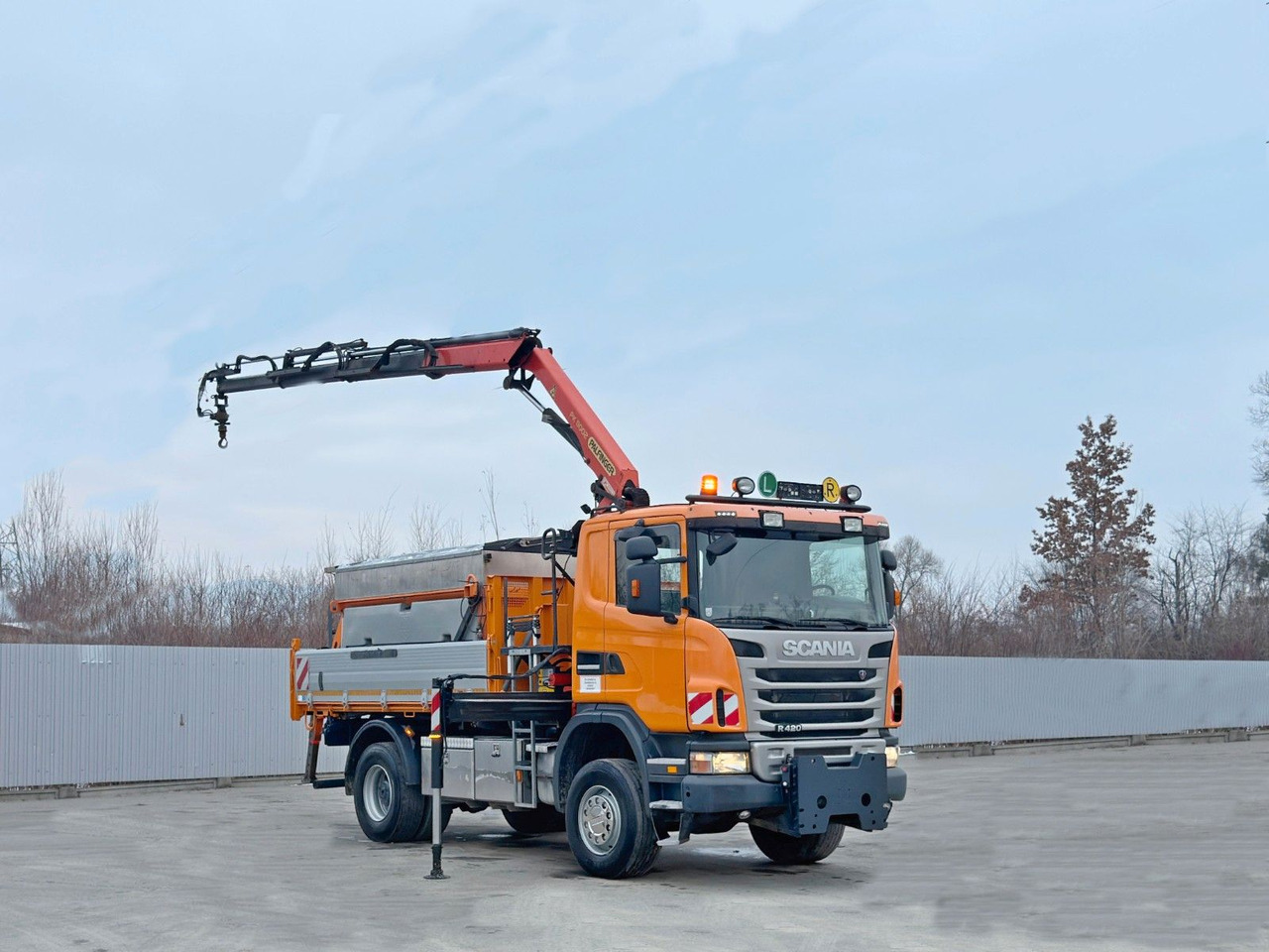 Scania R 420 KIPPER 4,15 m * PK 11002/FUNK * sandblaste - Kraanwagen: afbeelding 4 Scania R 420 KIPPER 4,15 m * PK 11002/FUNK * sandblaste - Kraanwagen: afbeelding 4