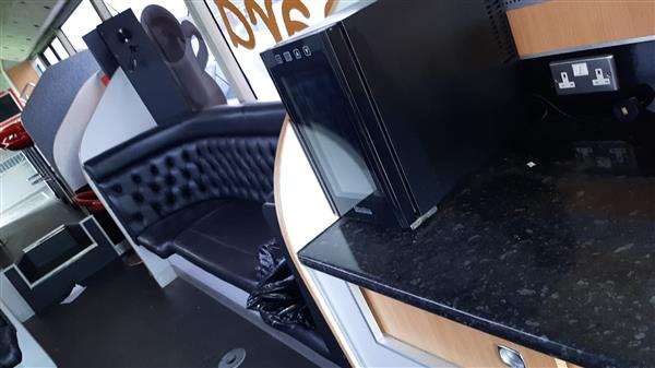 Optare single decker meeting place - Dubbeldeksbus: afbeelding 5 Optare single decker meeting place - Dubbeldeksbus: afbeelding 5