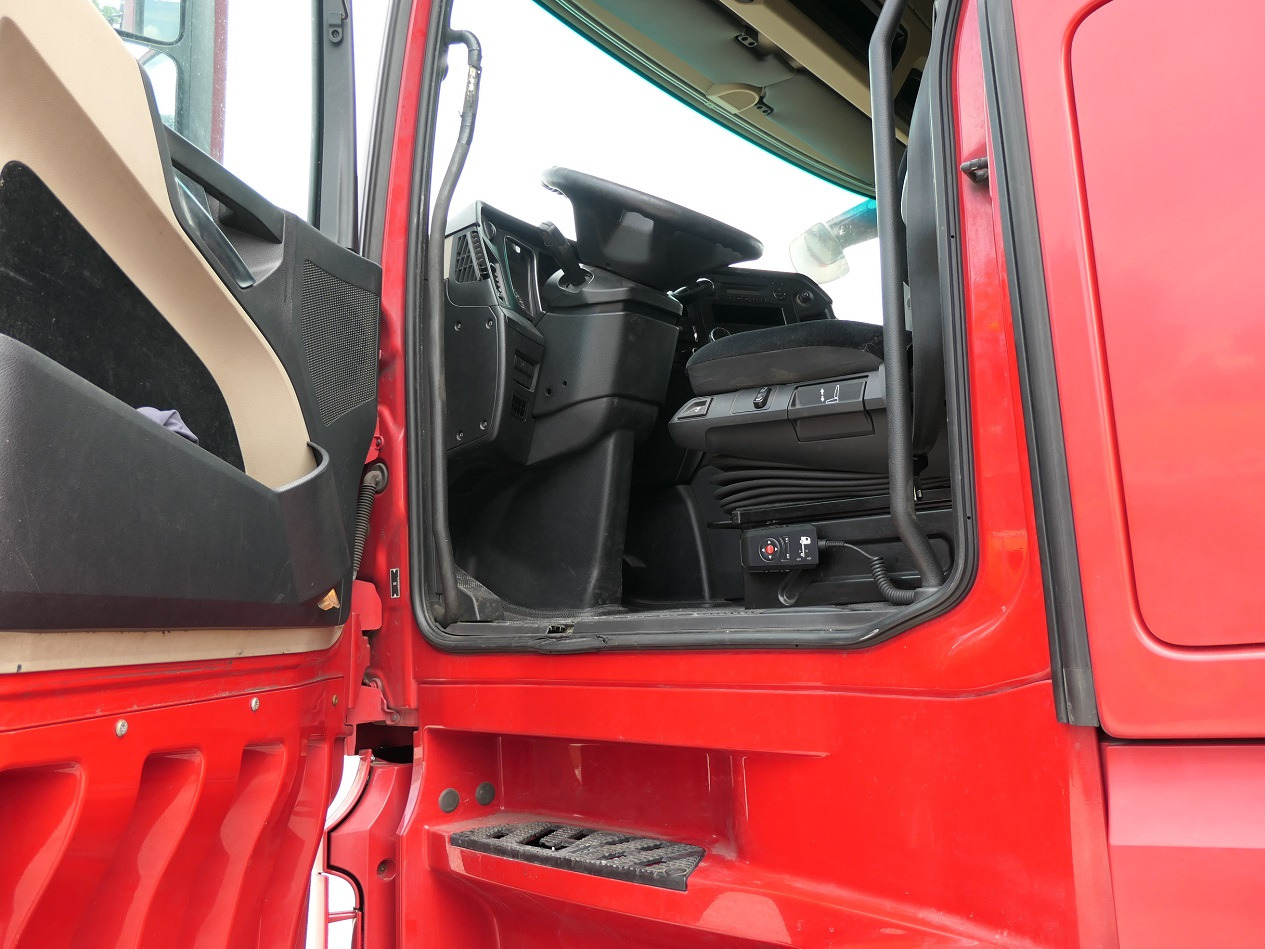 Trekker Mercedes Benz Actros 1845: afbeelding 10