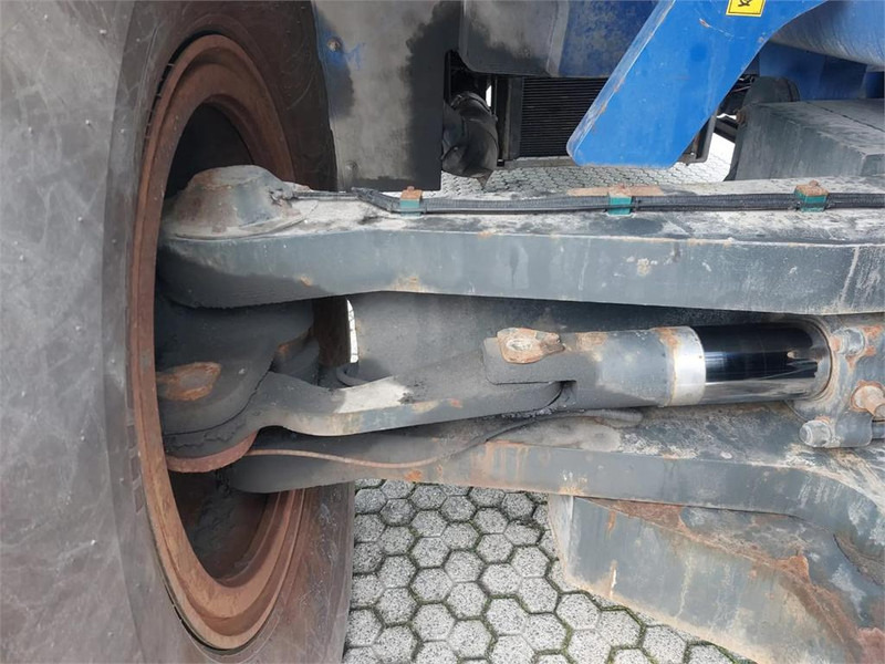 Reach stacker KONECRANES SMV 4531 CC5: afbeelding 15 Reach stacker KONECRANES SMV 4531 CC5: afbeelding 15