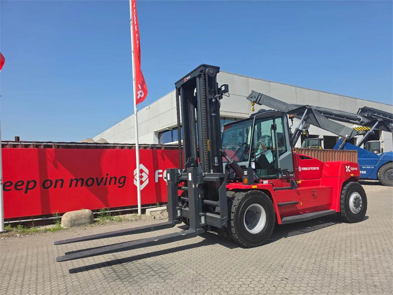 Kalmar DCG160-12T - Diesel heftruck: afbeelding 4 Kalmar DCG160-12T - Diesel heftruck: afbeelding 4