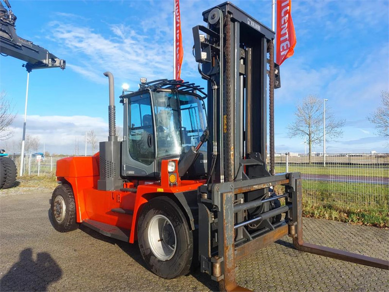 Kalmar DCG160-9 - Diesel heftruck: afbeelding 3 Kalmar DCG160-9 - Diesel heftruck: afbeelding 3