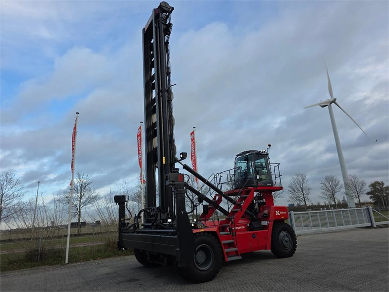 Kalmar DCG90-45ES7 - Container heftruck: afbeelding 4 Kalmar DCG90-45ES7 - Container heftruck: afbeelding 4