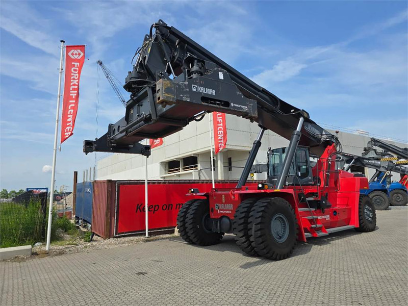 Kalmar DRG450-65S5 - Reach stacker: afbeelding 4 Kalmar DRG450-65S5 - Reach stacker: afbeelding 4
