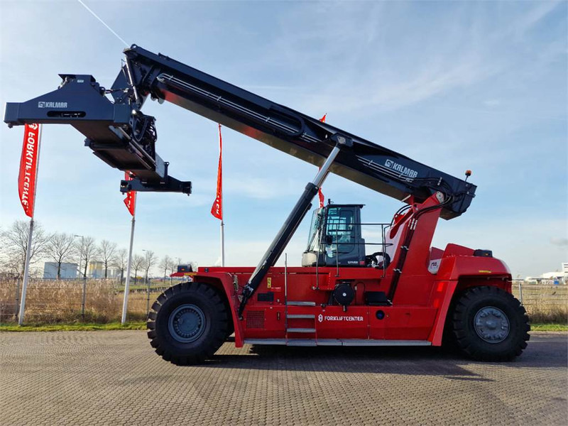 Kalmar DRG450-65S5 - Reach stacker: afbeelding 2 Kalmar DRG450-65S5 - Reach stacker: afbeelding 2