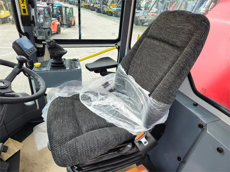 Kalmar DRU450-62S5 - Reach stacker: afbeelding 4 Kalmar DRU450-62S5 - Reach stacker: afbeelding 4