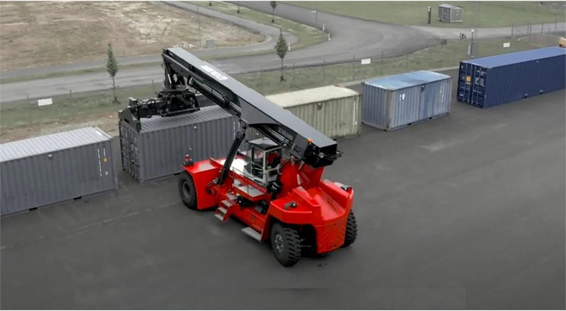 Kalmar DRU450-62S5 - Reach stacker: afbeelding 1 Kalmar DRU450-62S5 - Reach stacker: afbeelding 1