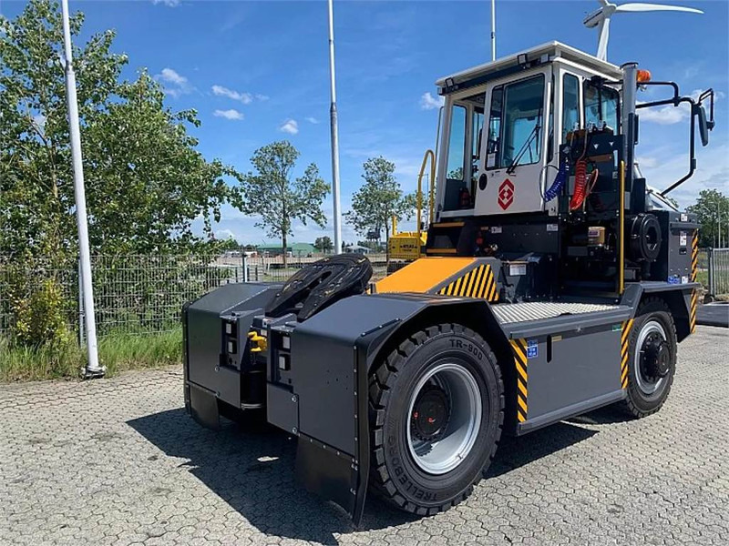 Mafi HD445 4x4 - Terminal trekker: afbeelding 5 Mafi HD445 4x4 - Terminal trekker: afbeelding 5