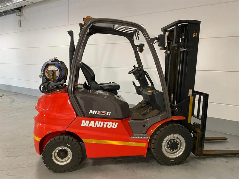 Manitou MI25G - LPG heftruck: afbeelding 1 Manitou MI25G - LPG heftruck: afbeelding 1