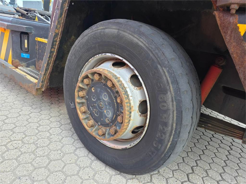 Leasing Terberg RT222 4x4 Terberg RT222 4x4: afbeelding 14 Leasing Terberg RT222 4x4 Terberg RT222 4x4: afbeelding 14