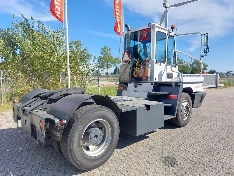 Terberg YT182 - Terminal trekker: afbeelding 5 Terberg YT182 - Terminal trekker: afbeelding 5