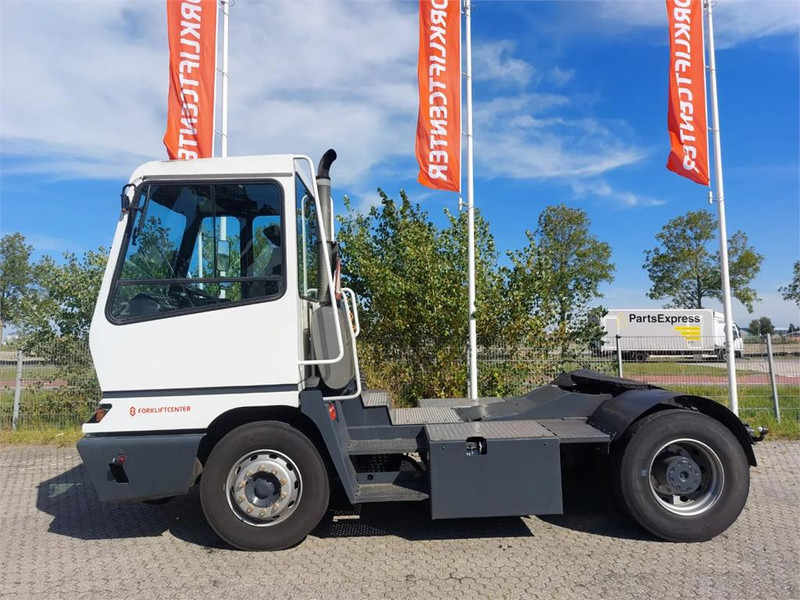 Terberg YT182 - Terminal trekker: afbeelding 4 Terberg YT182 - Terminal trekker: afbeelding 4