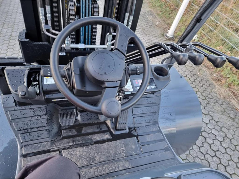 Leasing Toyota 8FD70F Toyota 8FD70F: afbeelding 9