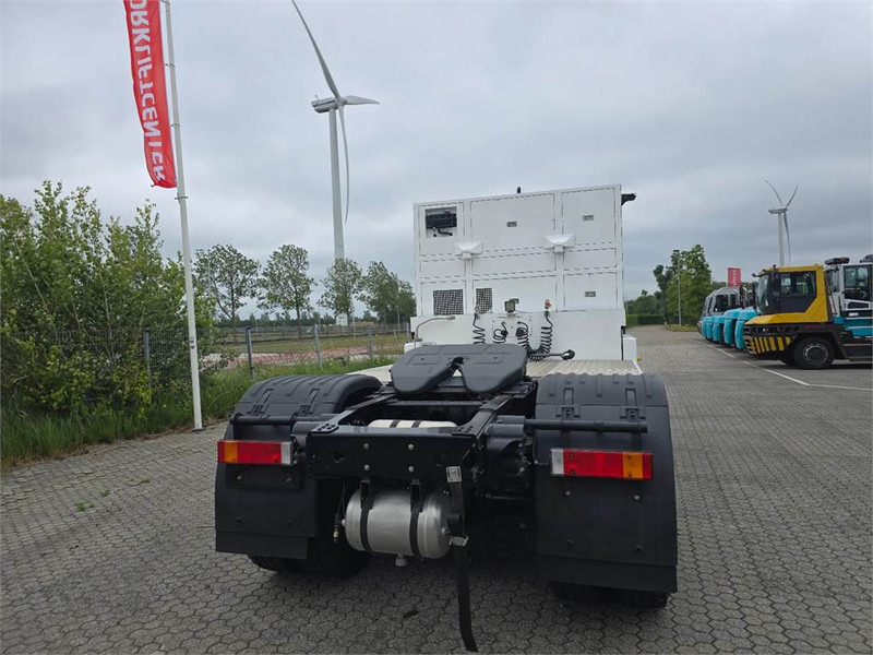 WESTWELL Autonomous Q-Truck Q084D - Terminal trekker: afbeelding 5 WESTWELL Autonomous Q-Truck Q084D - Terminal trekker: afbeelding 5
