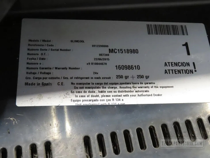 DAF Heating, Ventilation & AC Dak airco unit DAF XF - Verwarming/ Ventilatie voor Vrachtwagen: afbeelding 4 DAF Heating, Ventilation & AC Dak airco unit DAF XF - Verwarming/ Ventilatie voor Vrachtwagen: afbeelding 4