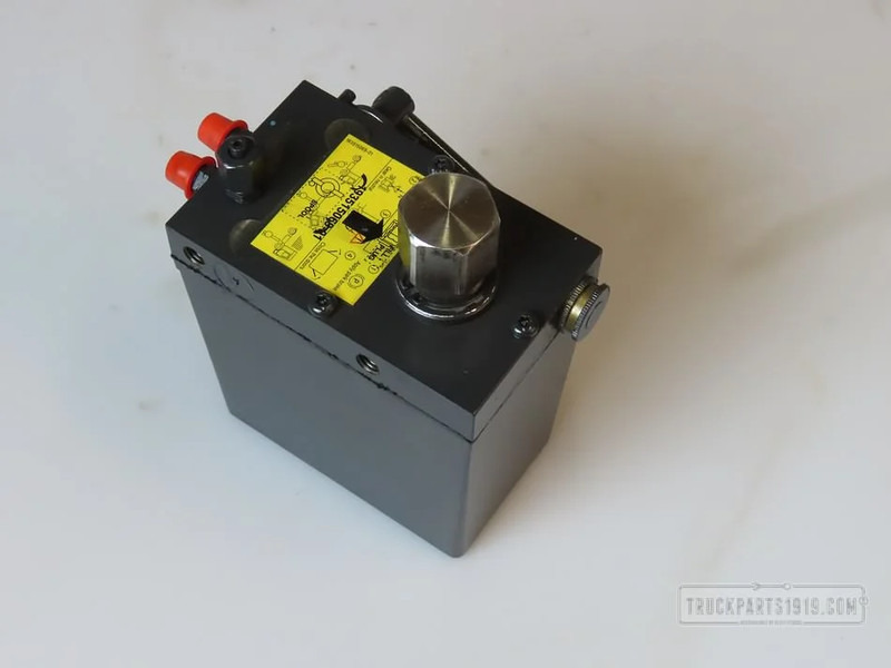 Iveco Hydraulic System Kantelpomp Iveco - Hydraulica voor Vrachtwagen: afbeelding 2 Iveco Hydraulic System Kantelpomp Iveco - Hydraulica voor Vrachtwagen: afbeelding 2