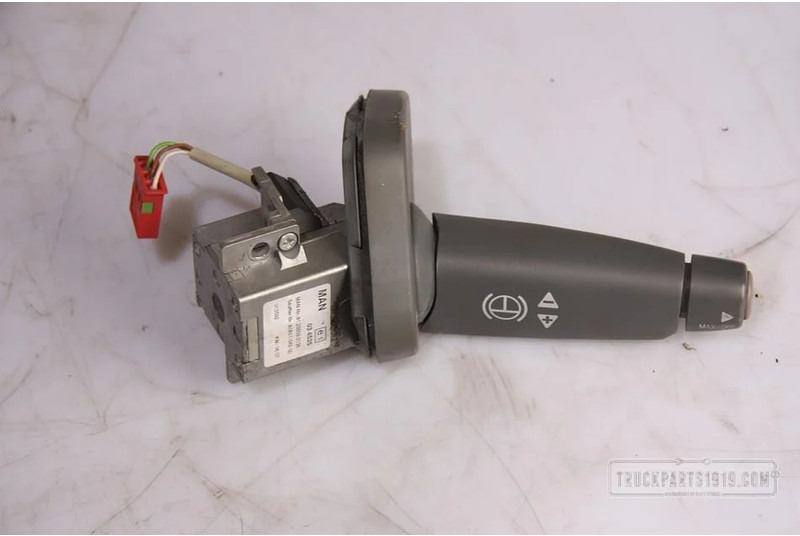 MAN Electrical System Stuurkolom schak. intarder - Stuurkolomschakelaar voor Vrachtwagen: afbeelding 1 MAN Electrical System Stuurkolom schak. intarder - Stuurkolomschakelaar voor Vrachtwagen: afbeelding 1