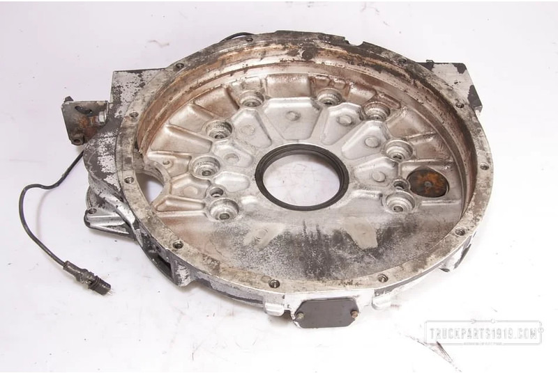 MAN Engines & Parts Vliegwielhuis D0836 - Krukas voor Vrachtwagen: afbeelding 1 MAN Engines & Parts Vliegwielhuis D0836 - Krukas voor Vrachtwagen: afbeelding 1