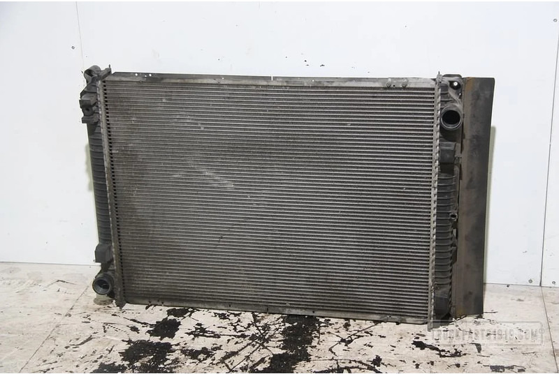 MAN TGL Cooling System Radiateur - Radiateur voor Vrachtwagen: afbeelding 1 MAN TGL Cooling System Radiateur - Radiateur voor Vrachtwagen: afbeelding 1