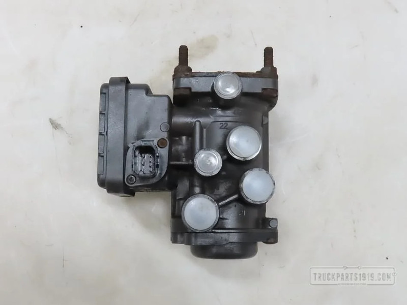 Mercedes-Benz Compressed Air System Aanhangwagen EBS ventiel MP - Klep voor Vrachtwagen: afbeelding 1 Mercedes-Benz Compressed Air System Aanhangwagen EBS ventiel MP - Klep voor Vrachtwagen: afbeelding 1