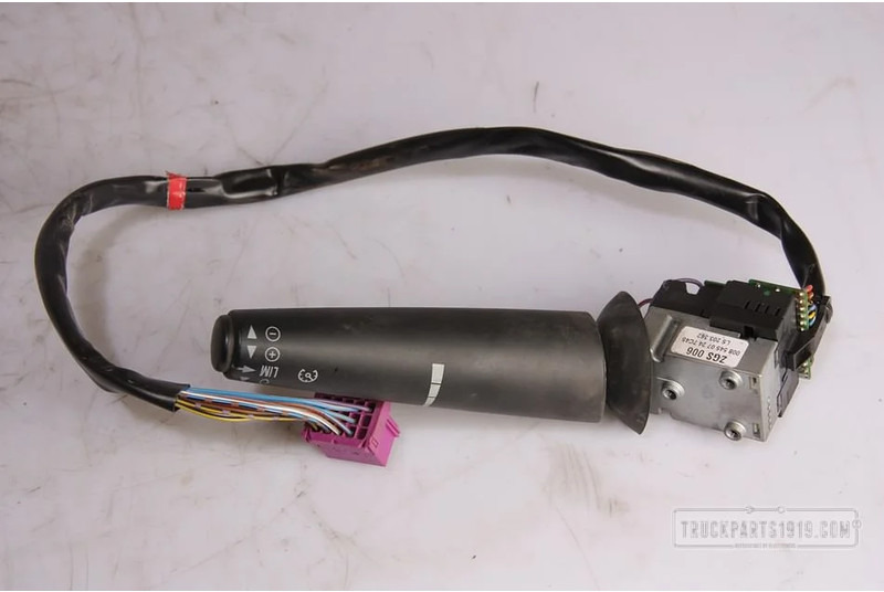 Mercedes-Benz Electrical System Stuurkolom schak. combi MB - Stuurkolomschakelaar voor Vrachtwagen: afbeelding 1 Mercedes-Benz Electrical System Stuurkolom schak. combi MB - Stuurkolomschakelaar voor Vrachtwagen: afbeelding 1