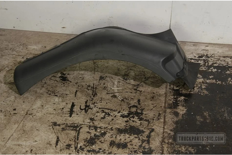 Renault Body & Chassis Parts Spatscherm cabine RV RENAULT D - Spatbord voor Vrachtwagen: afbeelding 1 Renault Body & Chassis Parts Spatscherm cabine RV RENAULT D - Spatbord voor Vrachtwagen: afbeelding 1