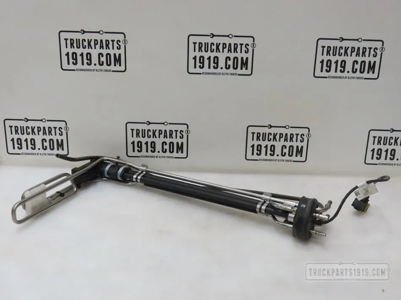 Volvo 23765403 AdBlue tankvlotter Volvo - Uitlaatsysteem voor Vrachtwagen: afbeelding 1 Volvo 23765403 AdBlue tankvlotter Volvo - Uitlaatsysteem voor Vrachtwagen: afbeelding 1