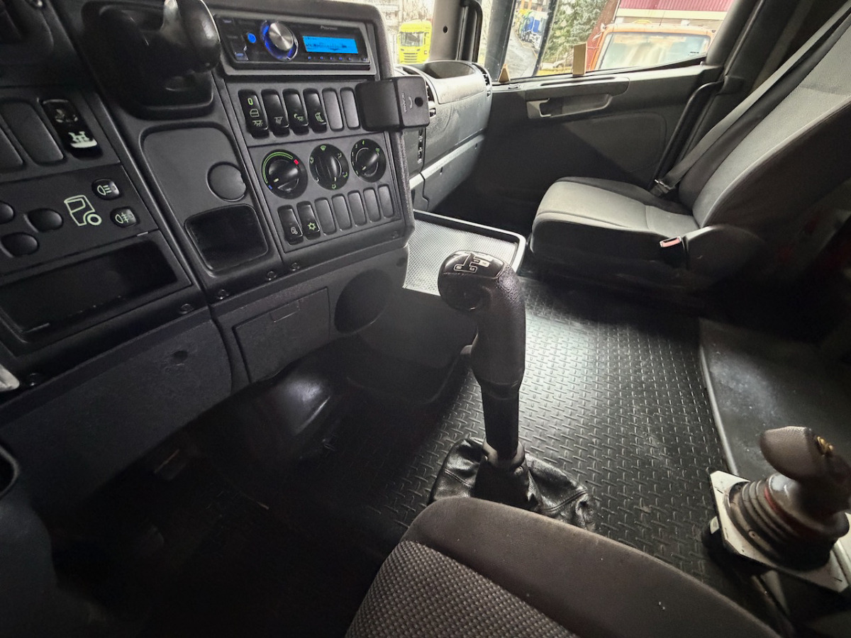 SCANIA R440 CB 8x4 - Haakarmsysteem vrachtwagen: afbeelding 5 SCANIA R440 CB 8x4 - Haakarmsysteem vrachtwagen: afbeelding 5