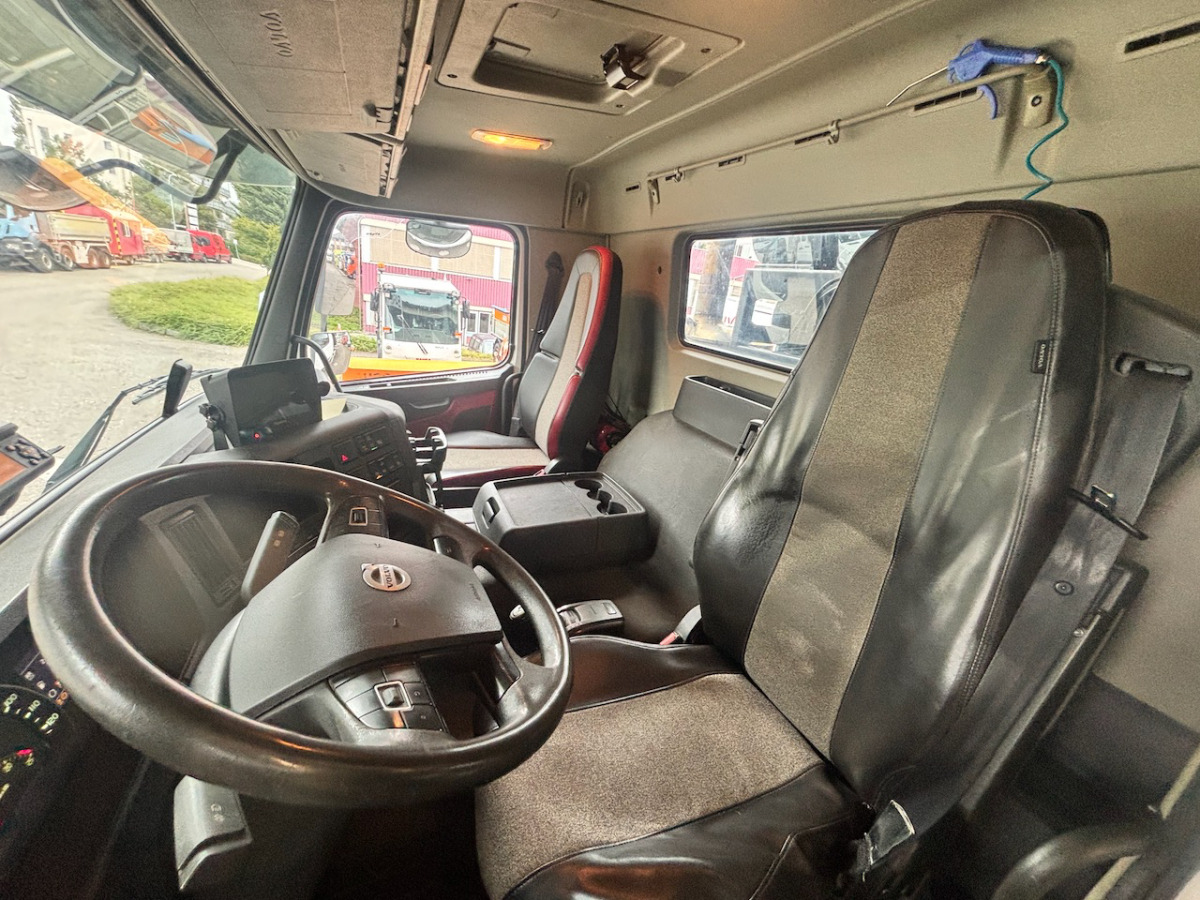 VOLVO FMX-540 10x4R - Kipper vrachtwagen: afbeelding 4 VOLVO FMX-540 10x4R - Kipper vrachtwagen: afbeelding 4