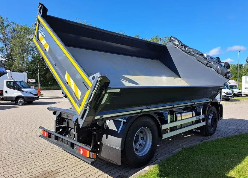 Iveco EUROCARGO ML180E28/P 3-Seiten Kipper 4x2 - Kipper vrachtwagen: afbeelding 3 Iveco EUROCARGO ML180E28/P 3-Seiten Kipper 4x2 - Kipper vrachtwagen: afbeelding 3