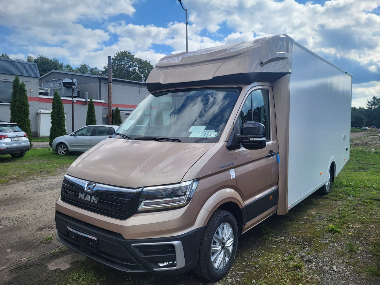 MAN TGE 3.180 Koffer mit Schlafbett - Bestelwagen gesloten laadbak, Bestelwagen met dubbele cabine: afbeelding 1 MAN TGE 3.180 Koffer mit Schlafbett - Bestelwagen gesloten laadbak, Bestelwagen met dubbele cabine: afbeelding 1
