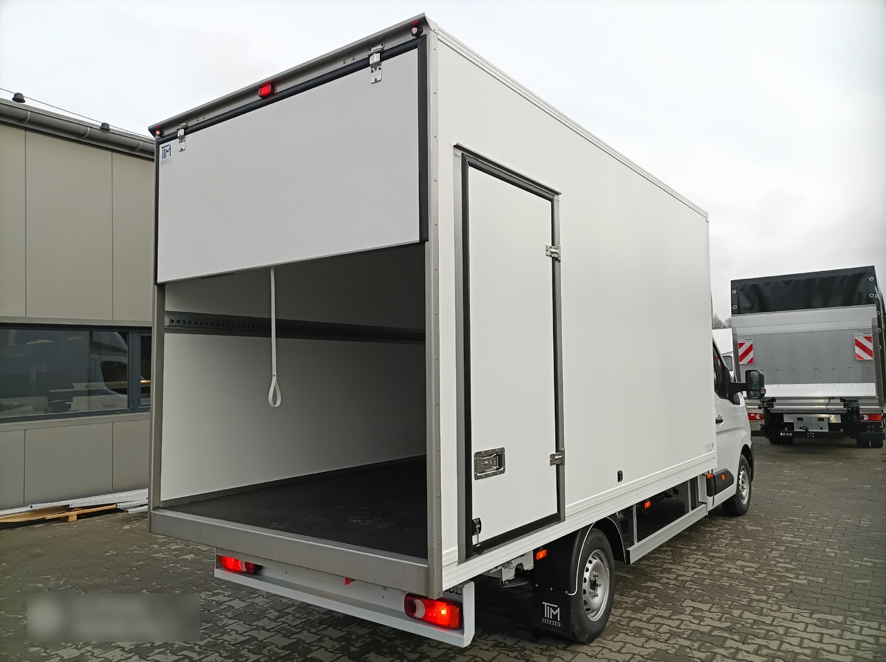 Renault Master 170 Koffer LBW - Bestelwagen gesloten laadbak: afbeelding 2 Renault Master 170 Koffer LBW - Bestelwagen gesloten laadbak: afbeelding 2