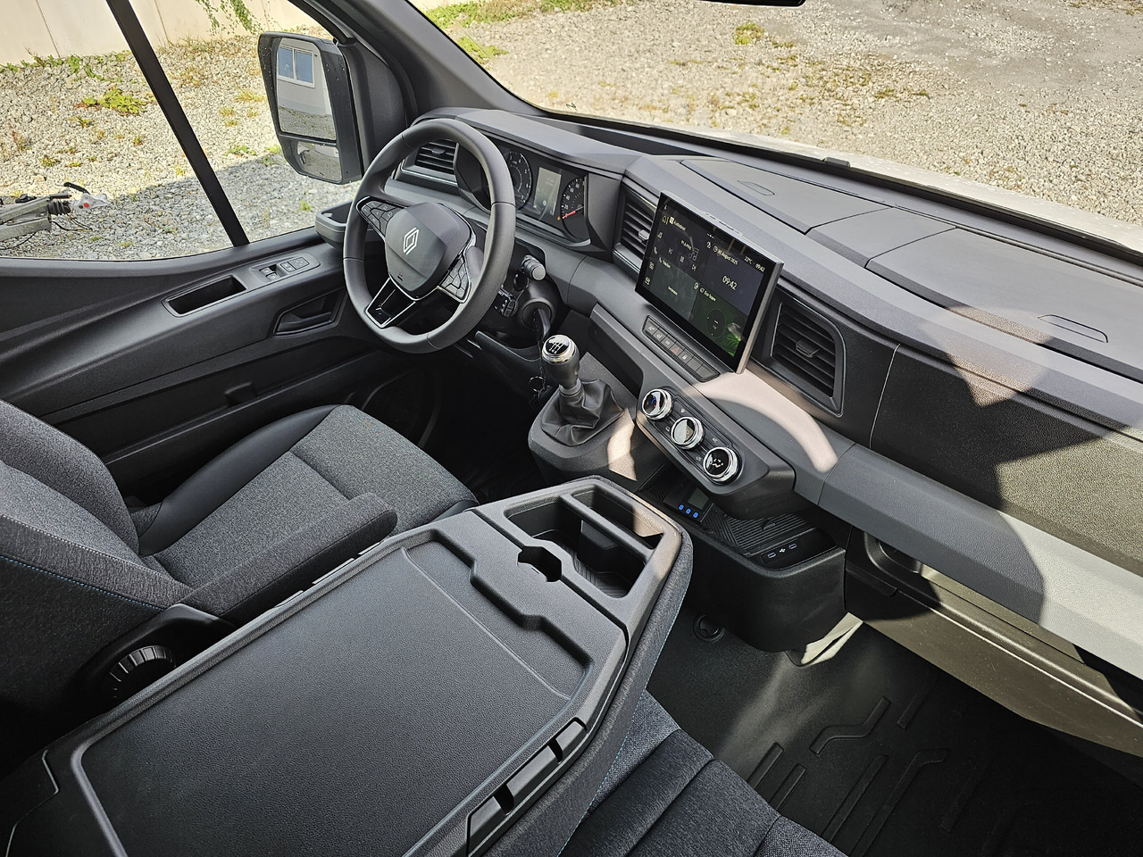 Renault Master 170 Leichtbaukoffer - Bestelwagen gesloten laadbak: afbeelding 4 Renault Master 170 Leichtbaukoffer - Bestelwagen gesloten laadbak: afbeelding 4